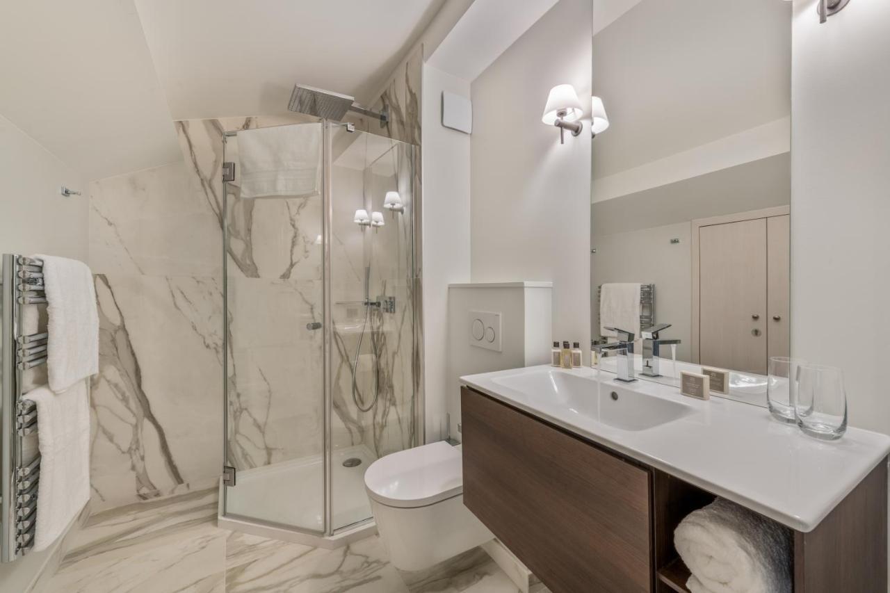 Les Suites De L'Ile Barbe Лион Экстерьер фото